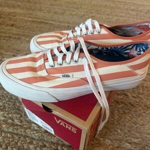 Vans Coral and Cream Striped Low-Top Sneakers